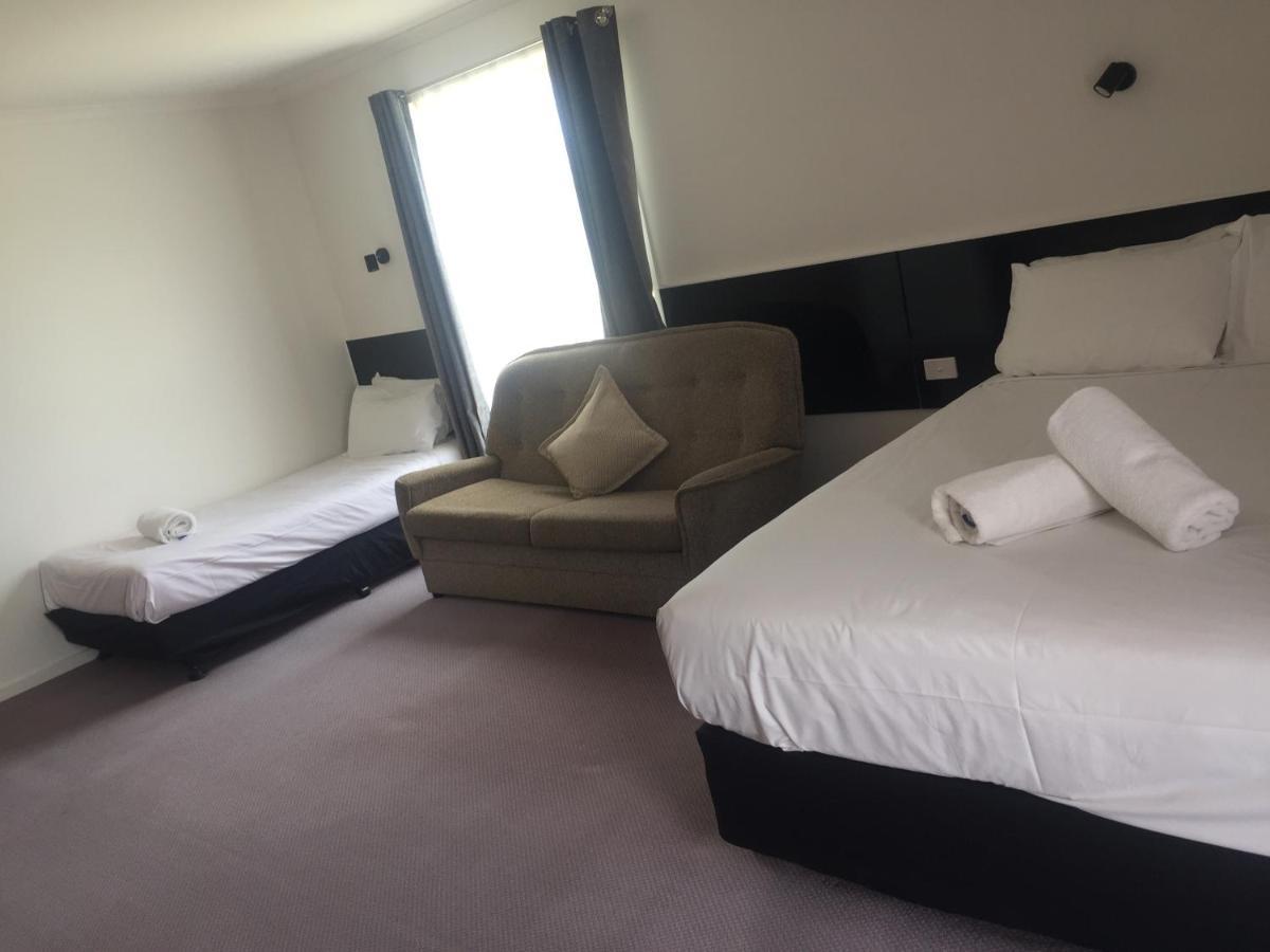 Gateway Motor Inn ווארנאמבול מראה חיצוני תמונה